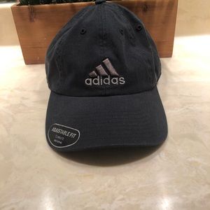 HAT ADIDAS 🔥